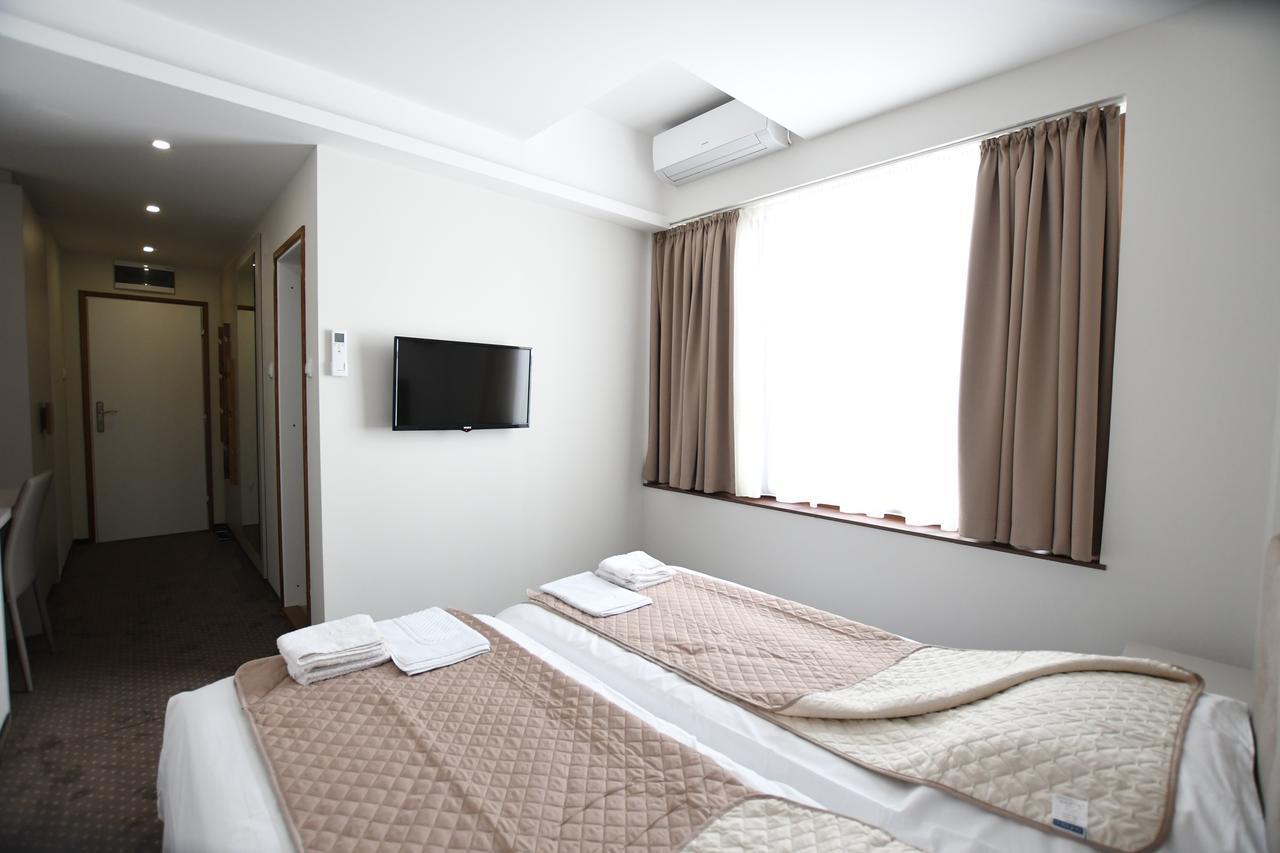 Atrijum Apartments And Rooms Kladovo Exterior photo