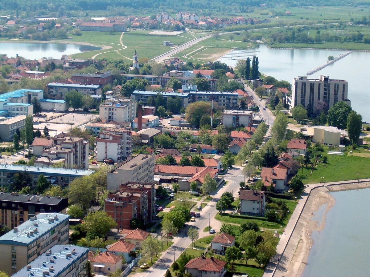 Atrijum Apartments And Rooms Kladovo Exterior photo